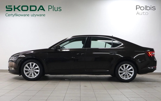 Skoda Superb cena 79900 przebieg: 106000, rok produkcji 2019 z Olsztyn małe 232